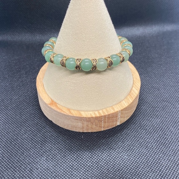 💚ALEX AND ANI💚Aventurine Beaded Bangle
in Rafaelian Gold/Like New - Picture 2 of 7